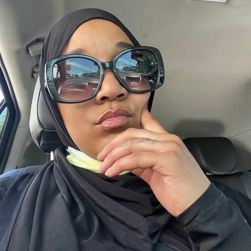 Meet your Posher, Hass